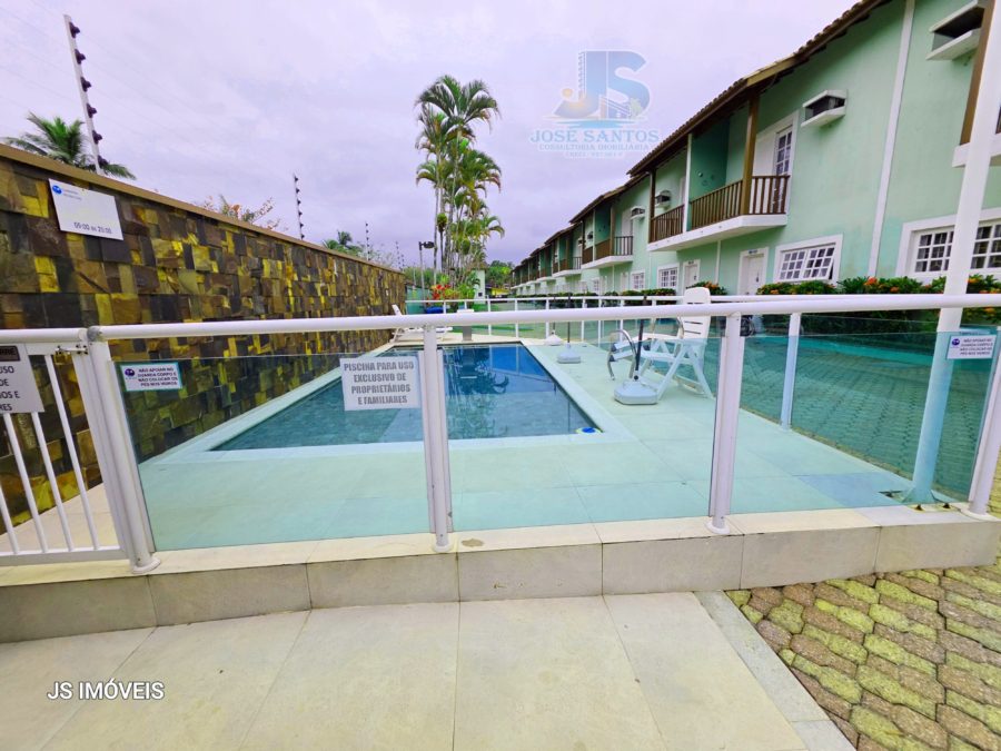 Picsart_25-08-21_22-05-16-759