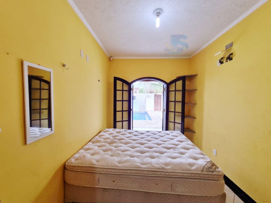 Picsart_26-01-28_22-33-47-201