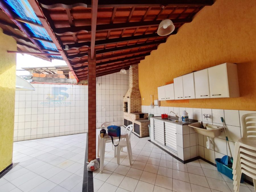 Picsart_26-01-28_22-40-38-685