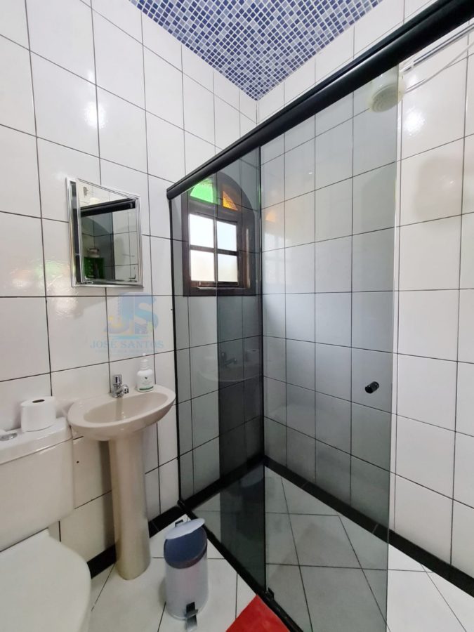 Picsart_26-01-28_22-45-37-095