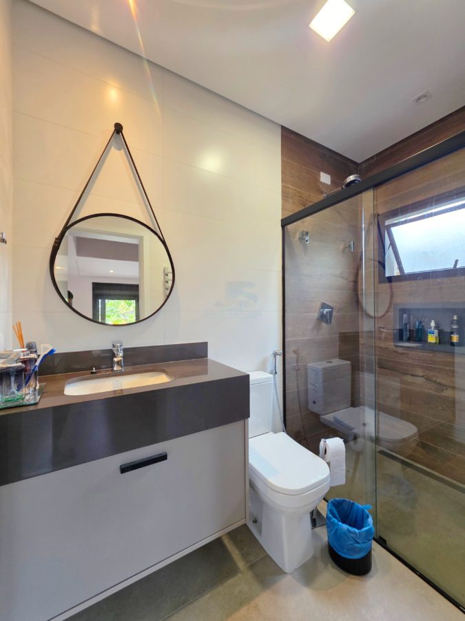 Picsart_26-02-12_02-13-35-629