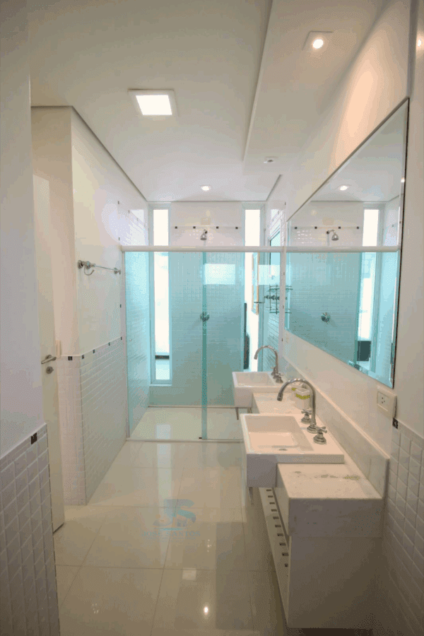 Picsart_26-02-21_13-28-20-163