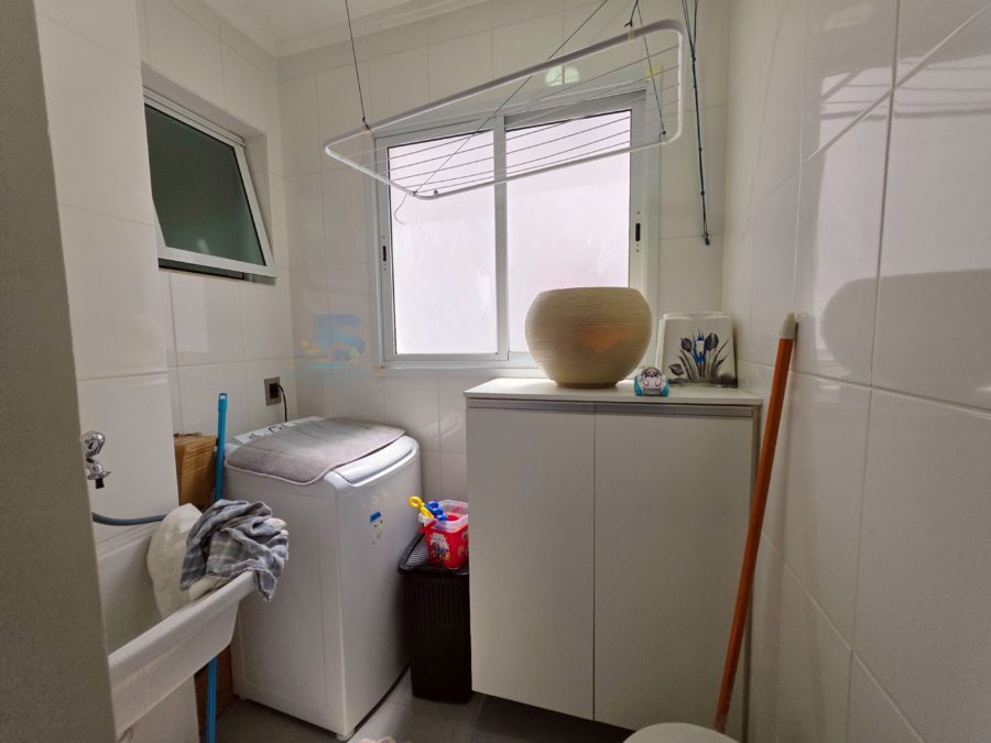 Picsart_26-02-24_20-30-50-721