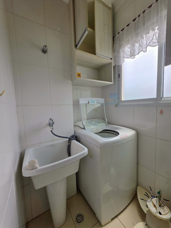 Picsart_26-02-24_22-09-24-241