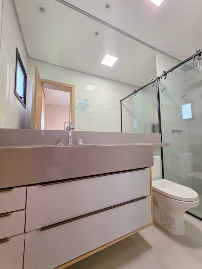 Picsart_26-02-26_14-15-38-799