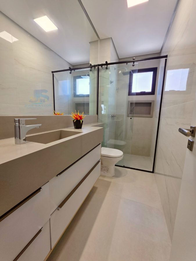 Picsart_26-02-26_14-51-32-894