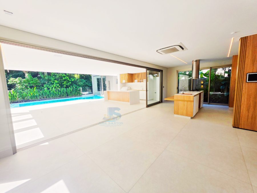 Picsart_26-03-01_17-21-25-622