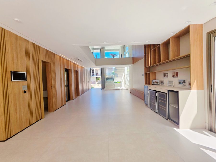 Picsart_26-03-01_17-34-34-530