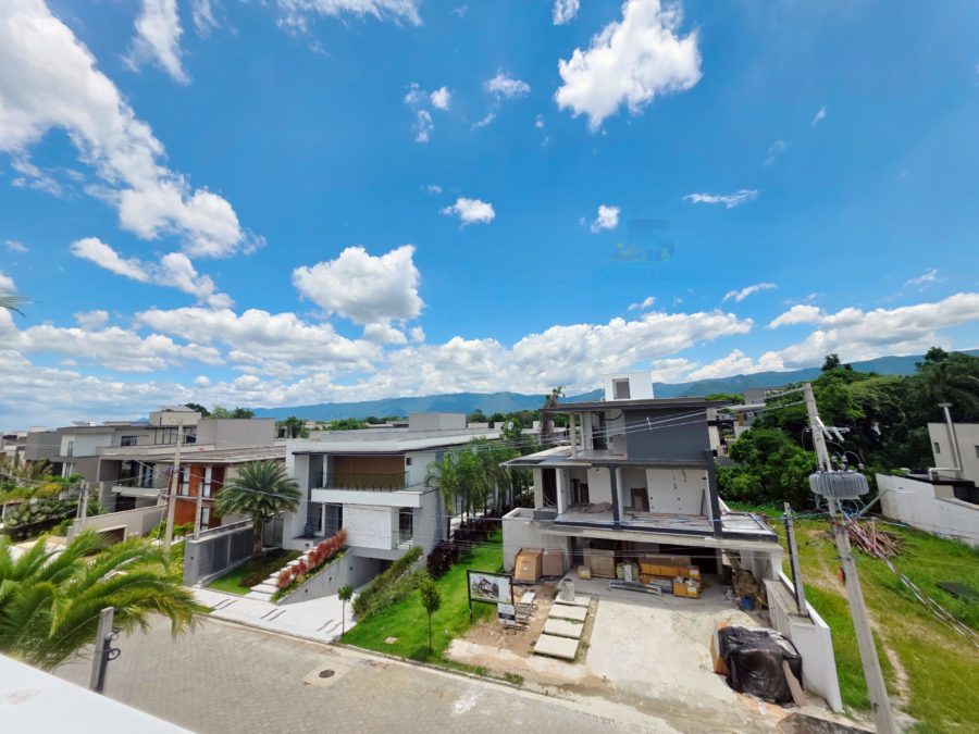 Picsart_26-03-01_17-57-29-676