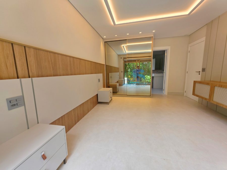 Picsart_26-03-01_18-14-17-253