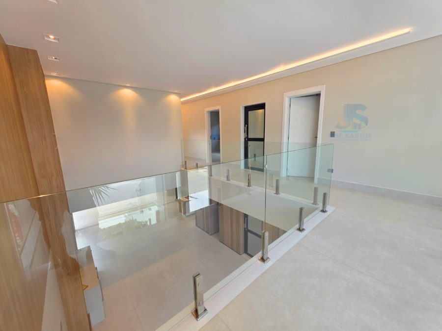 Picsart_26-03-01_18-20-28-872