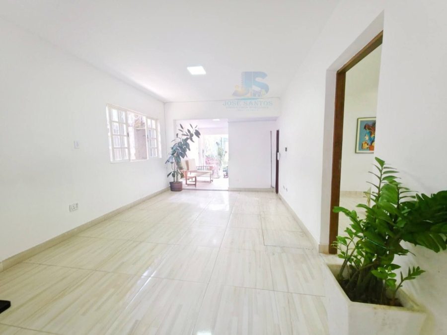 Picsart_26-04-06_19-16-45-140~2