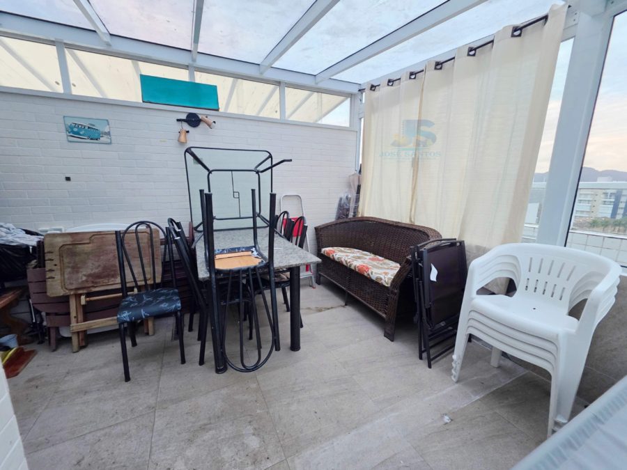 Picsart_26-04-10_20-24-33-144