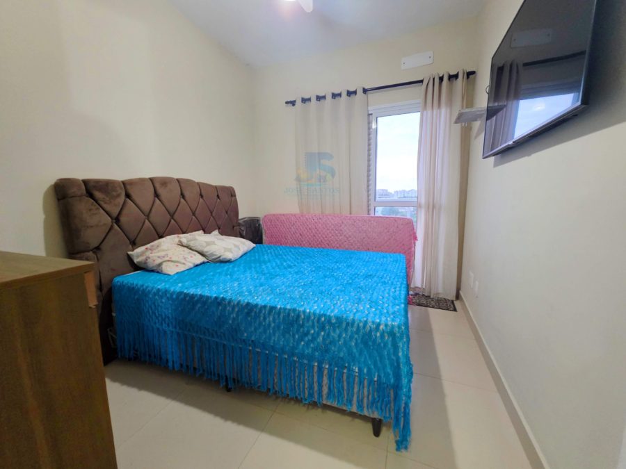 Picsart_26-04-10_20-38-23-259