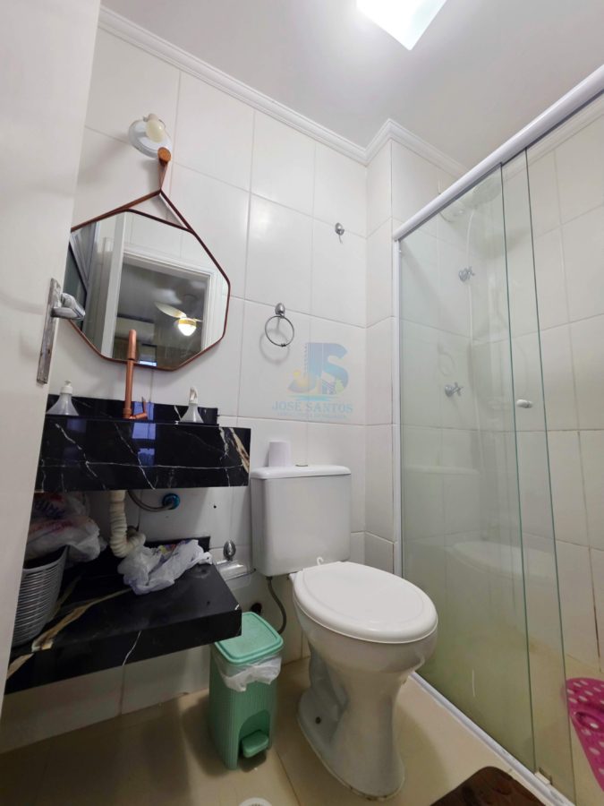 Picsart_26-04-10_20-48-04-291