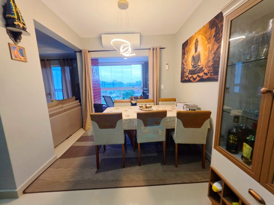 Picsart_26-04-10_20-51-29-610