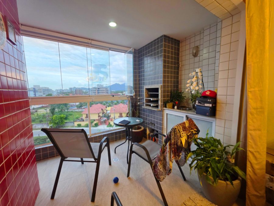 Picsart_26-04-10_20-52-20-525