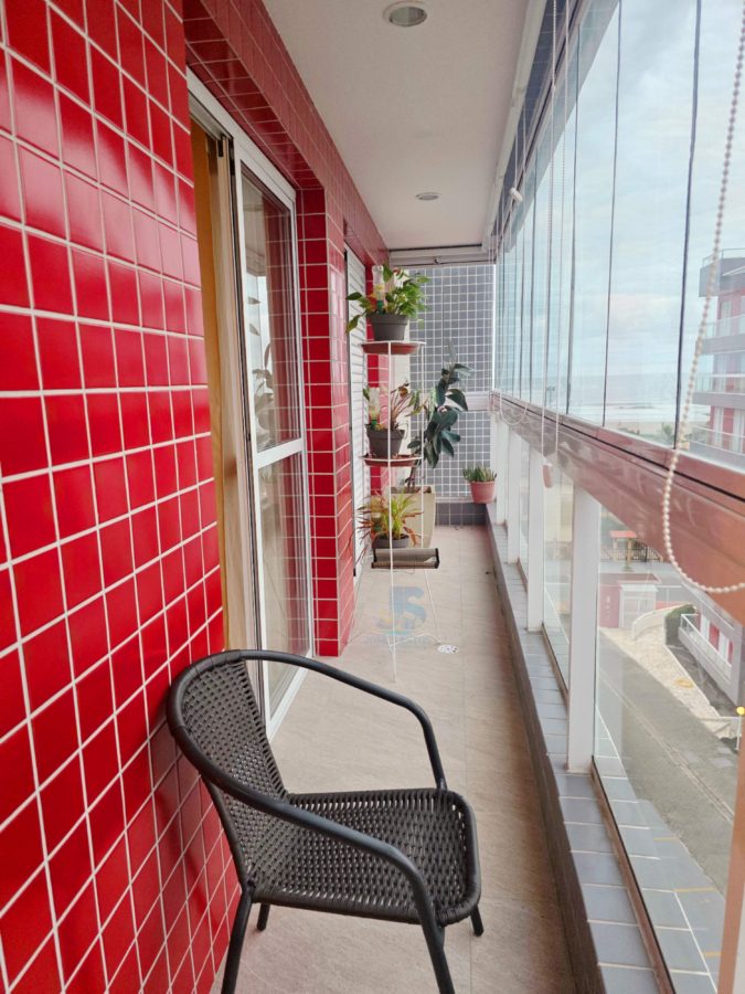 Picsart_26-04-10_20-53-04-979