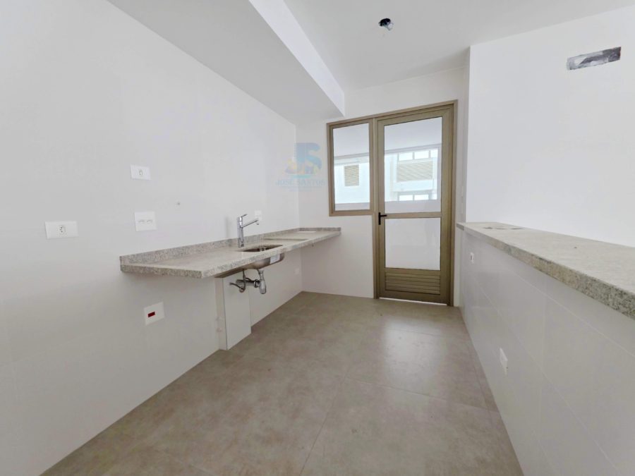 Picsart_26-04-11_13-20-28-435