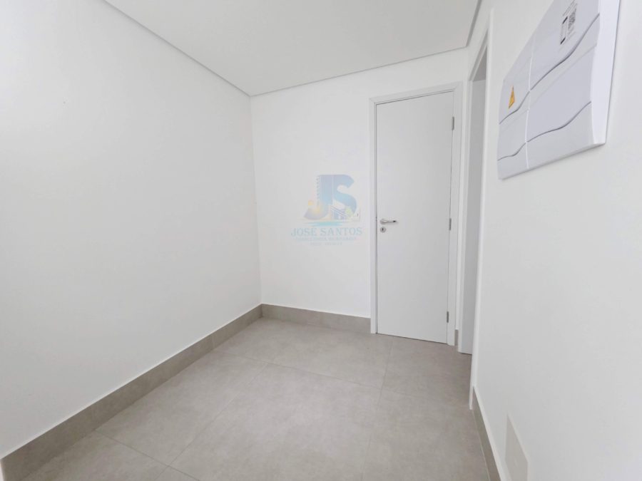 Picsart_26-04-11_13-25-50-704