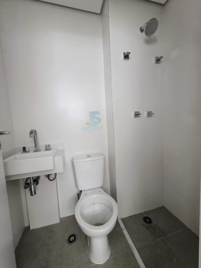 Picsart_26-04-11_13-28-06-885