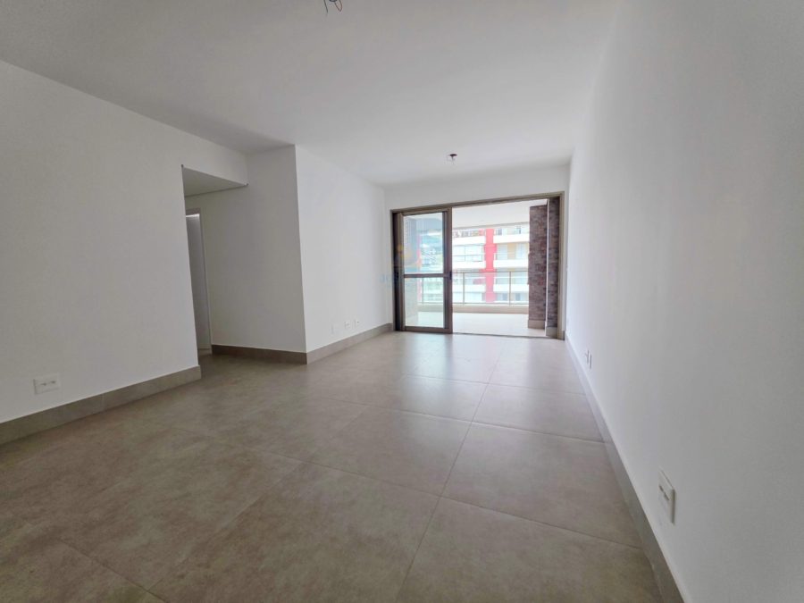 Picsart_26-04-11_13-30-22-608