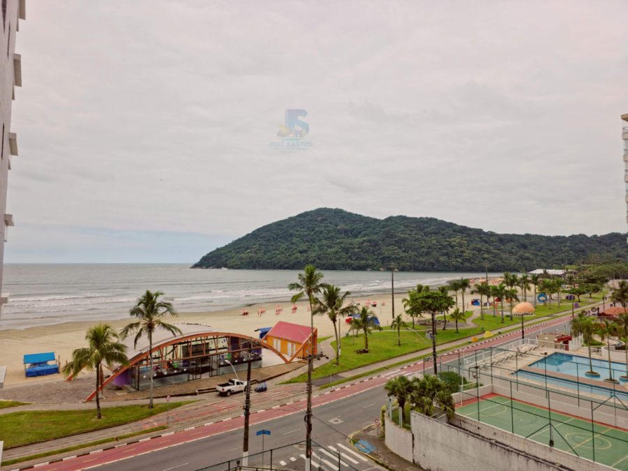 Picsart_26-04-11_13-49-40-561