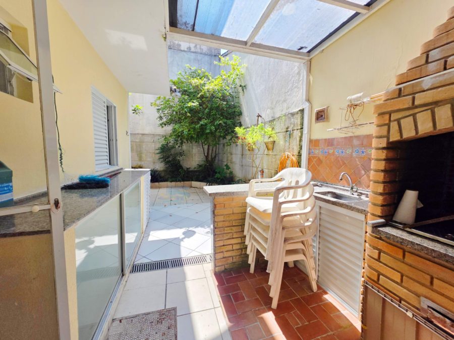 Picsart_26-04-14_17-38-11-334