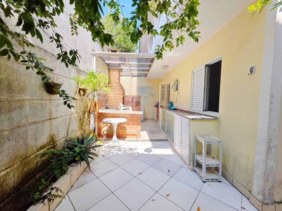 Picsart_26-04-14_17-39-04-032