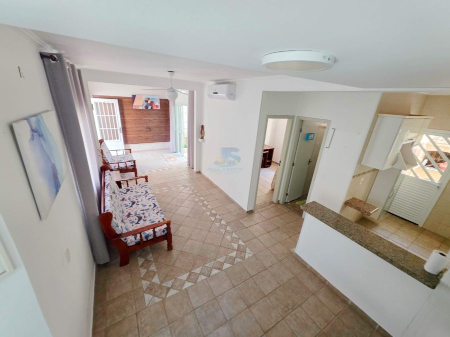 Picsart_26-04-14_17-43-43-382