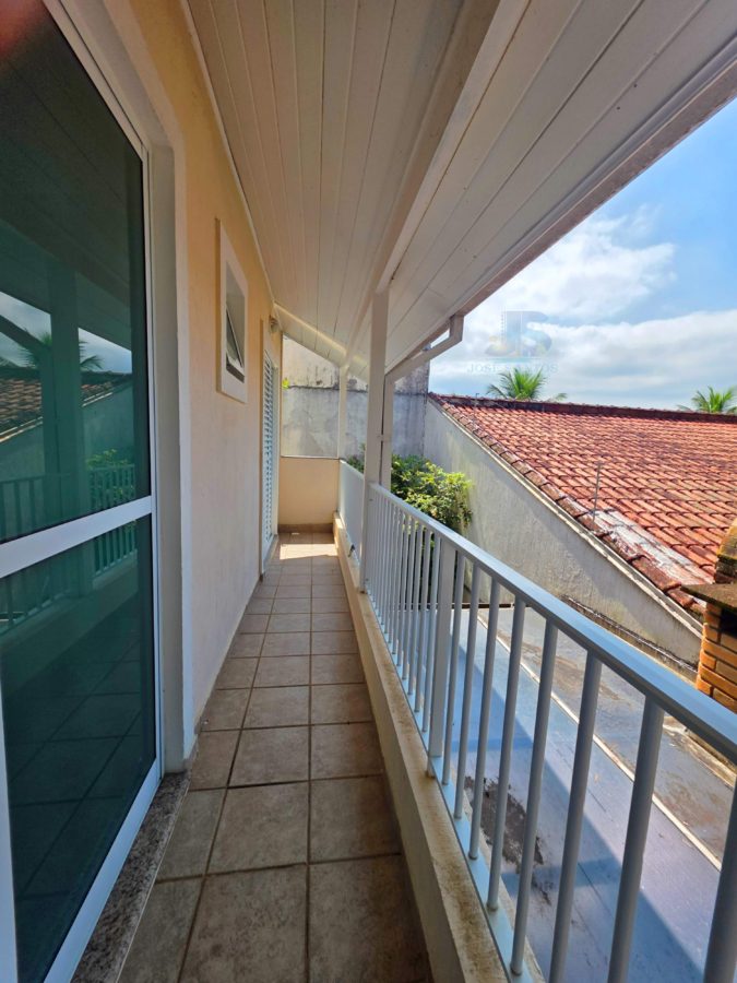 Picsart_26-04-14_17-44-37-642