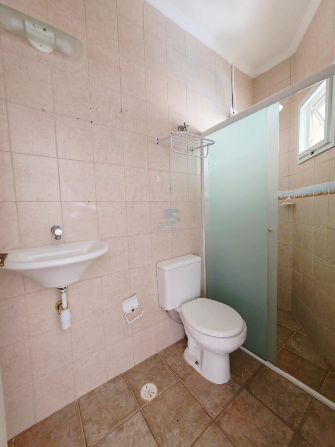 Picsart_26-04-14_17-50-00-116