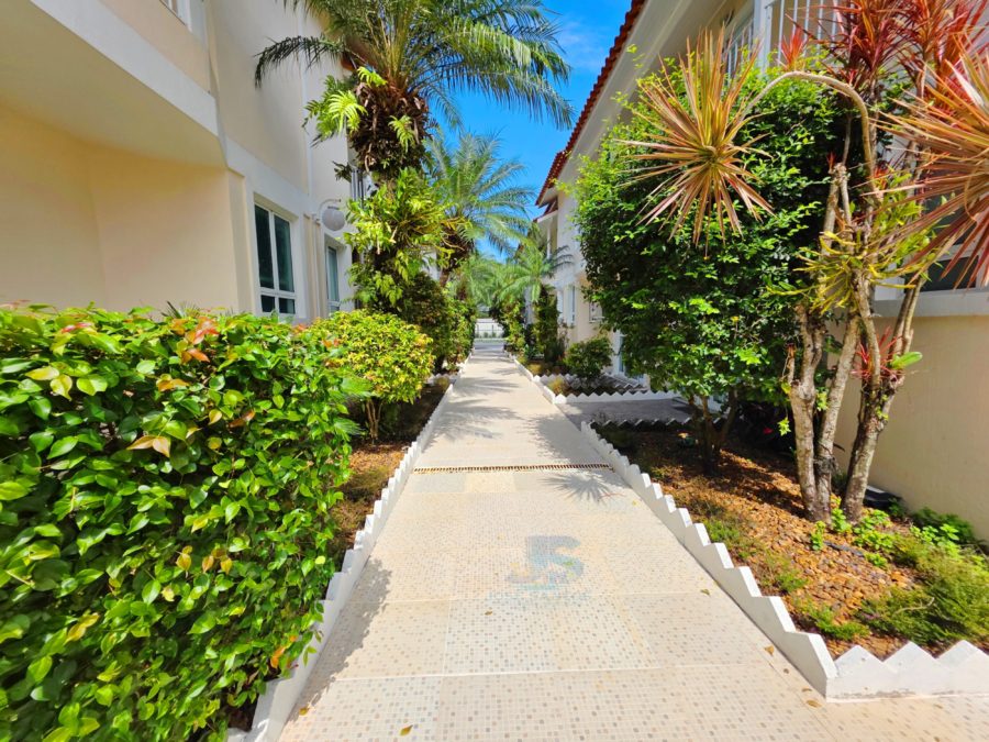 Picsart_26-04-14_17-55-10-832